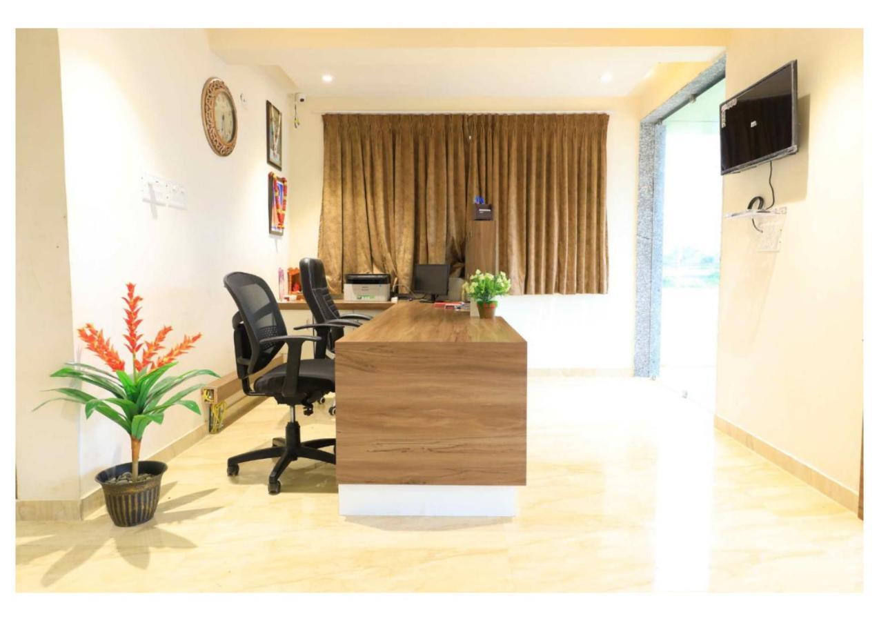 Hotel Scintilla Somnath Bagian luar foto